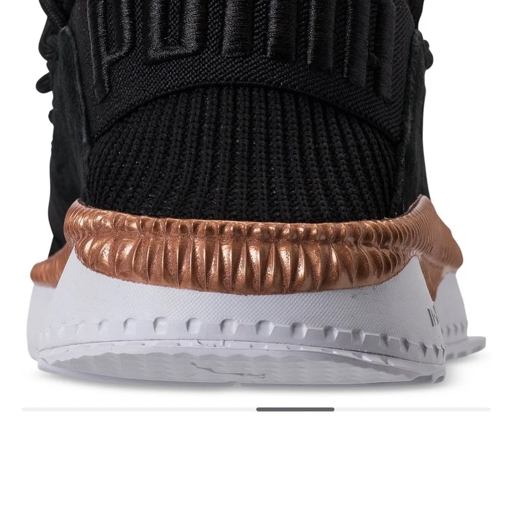 Women's Puma TSUGI Shinsei Casual Sneakers feature a head-turning modern size 8